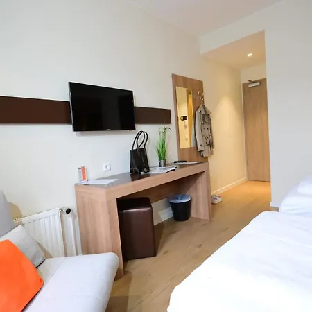 Motel Plus Berlin Hotell