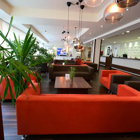 Отель Motel Plus Berlin Берлин