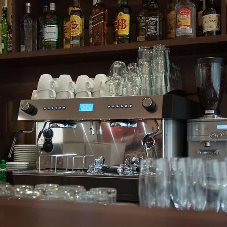 ホテル プラス 3*