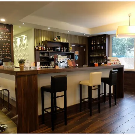 Motel Plus Berlin 3*