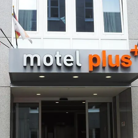 Отель Motel Plus Berlin