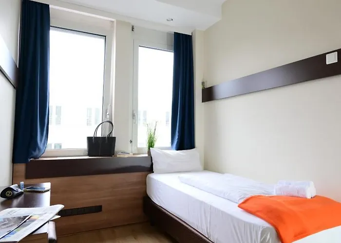 Hotel Motel Plus Berlin 3*