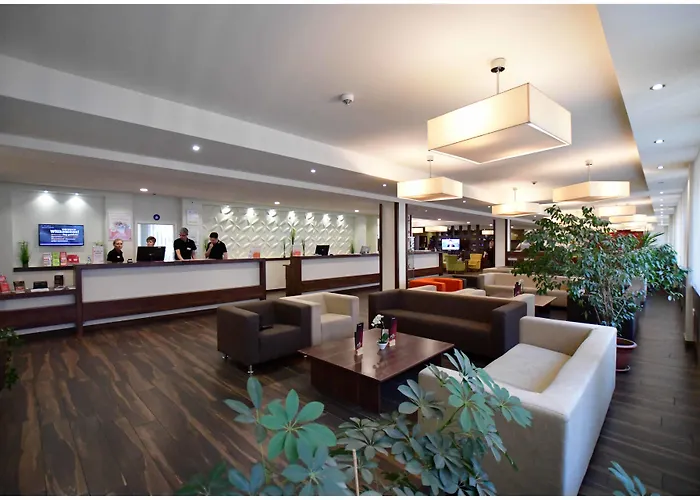 Otel Motel Plus Berlin 3*