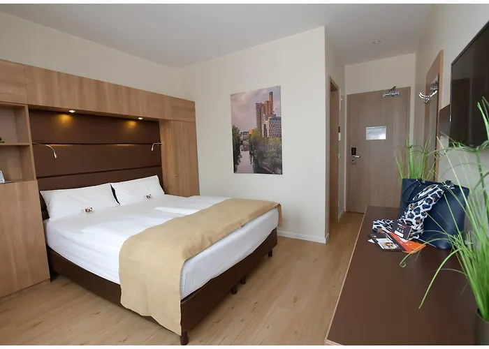Motel Plus Berlin Hotel 3*