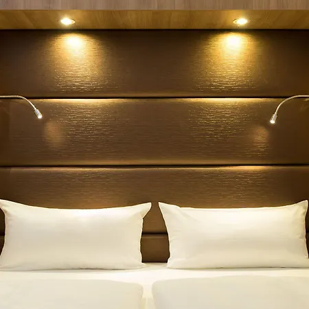 Motel Plus Berlin 3* Berlin