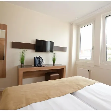 فندق موتيل بلاس برلين